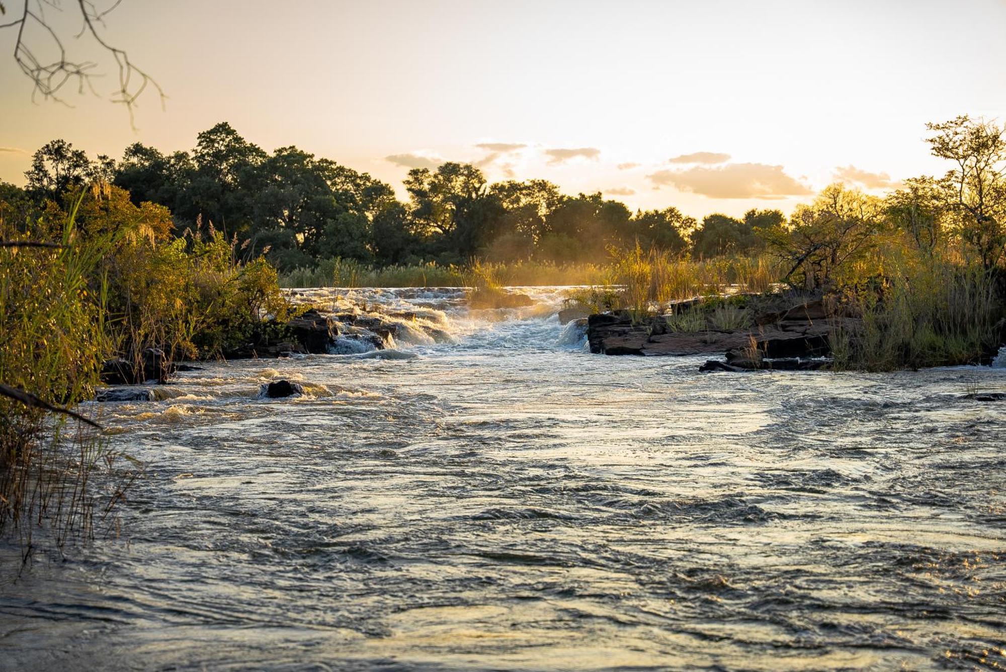 Shametu River Lodge Divundu Εξωτερικό φωτογραφία